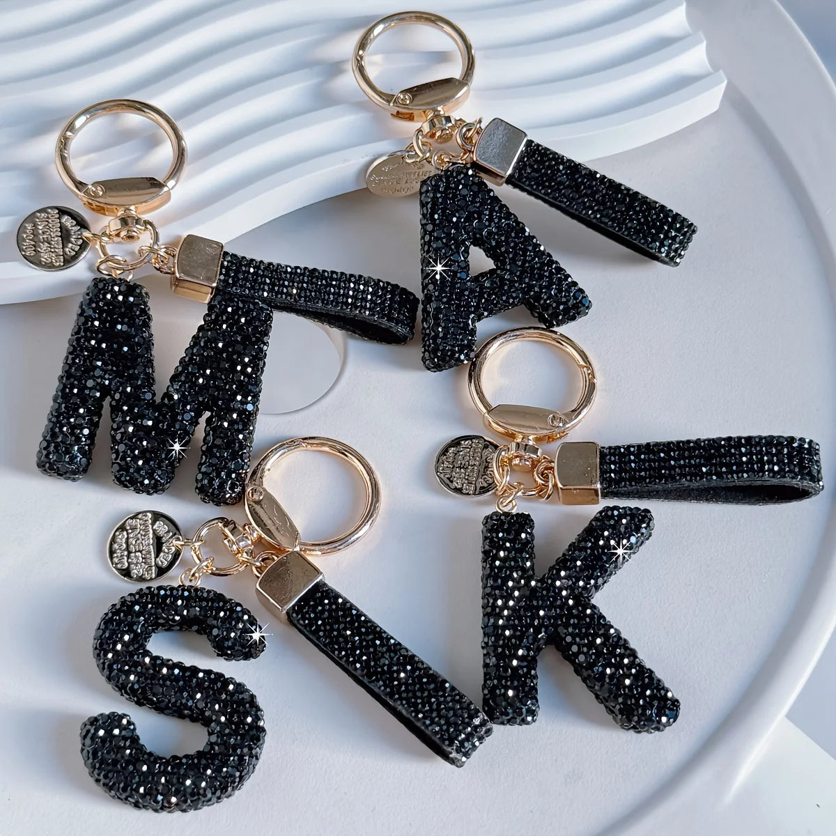 1pc Letter Keychain Black Lucky Rhinestone Letter Bling Key Ring Accessory for Men and Women, Elegant